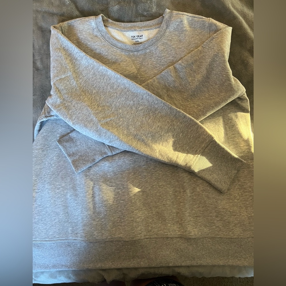 Tek Gear Sweatshirt